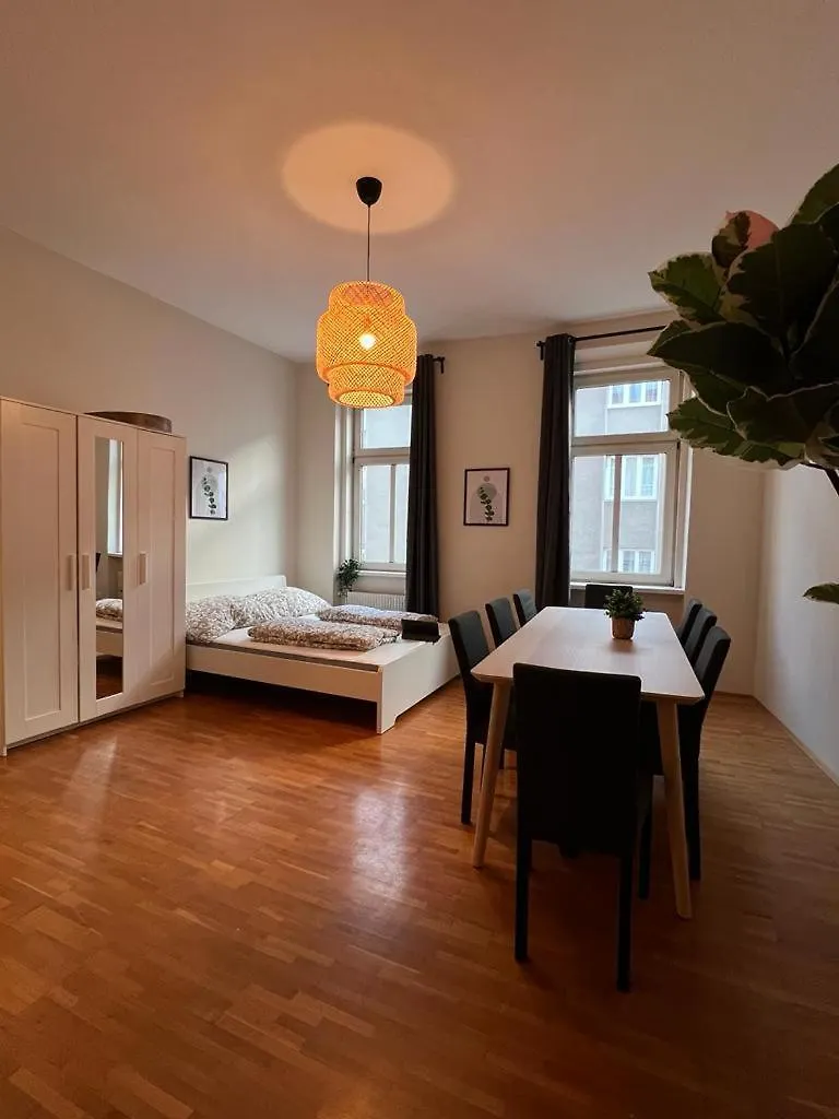 90 M2 Stylish Apartment With Free Parking Vienna 0*,