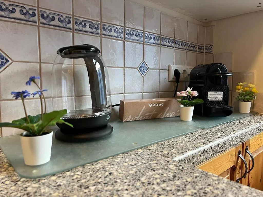 90 M2 Stylish Apartment With Free Parking Viena 0*,  Austria
